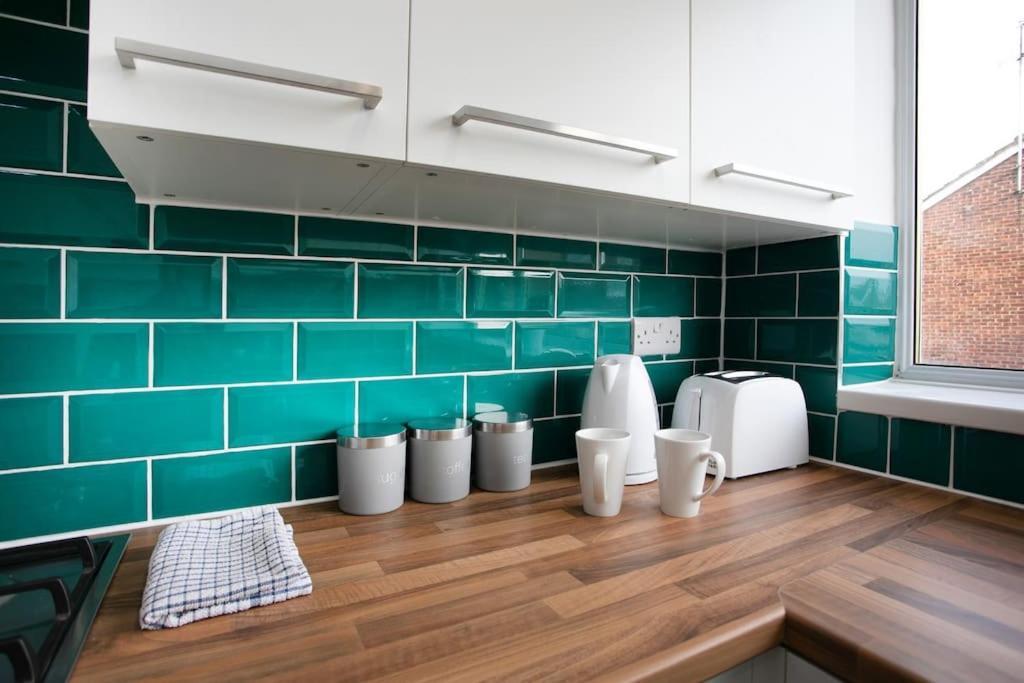 Cudworth House, Barnsley For Contractors & Families, Free Parking, High Speed Wifi Etc Vila Exterior foto