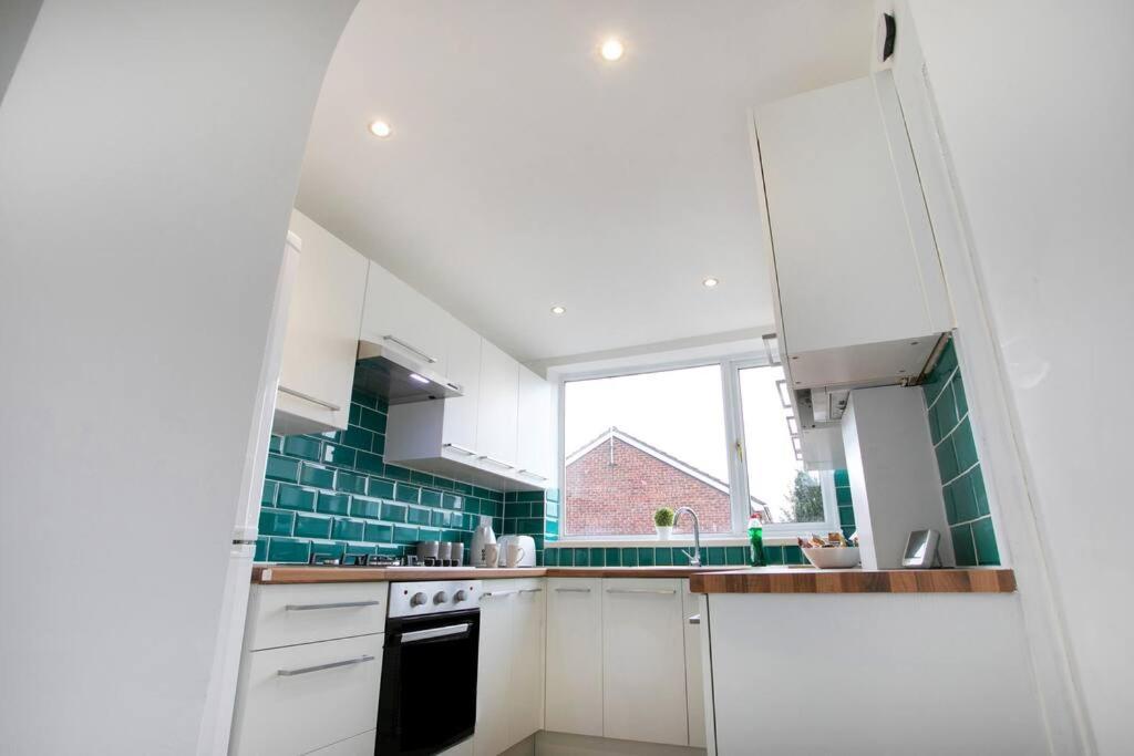 Cudworth House, Barnsley For Contractors & Families, Free Parking, High Speed Wifi Etc Vila Exterior foto
